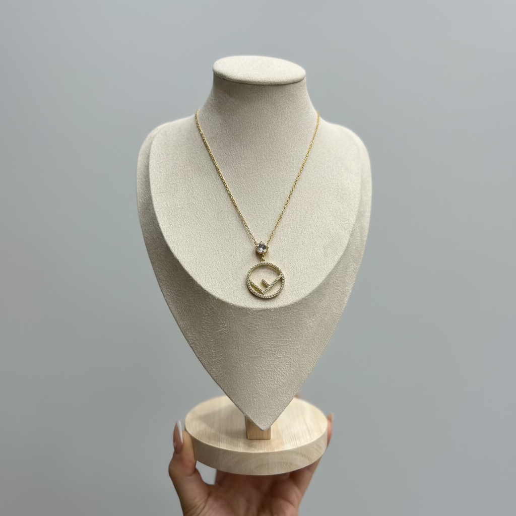 FENDI NECKLACE GOLD